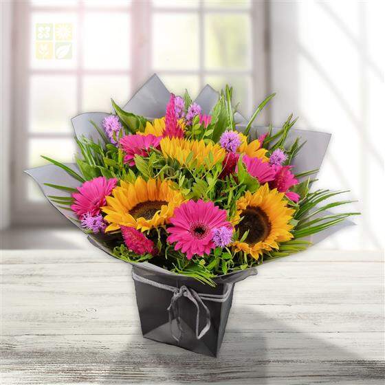 Ashley's Range bouquet alternate view
