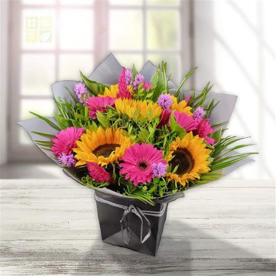 Ashley's Range bouquet alternate view