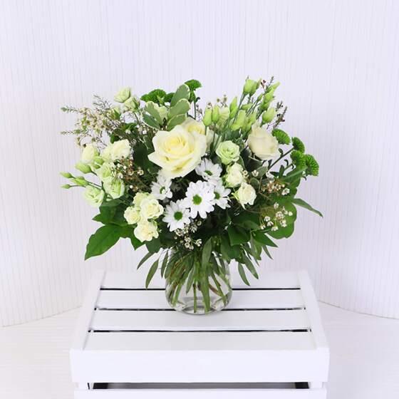 Nicky's Range bouquet alternate view